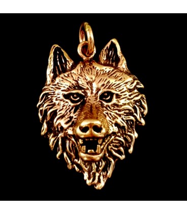 Wolf bronce pendant