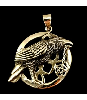 The Crow. Bronce pendant