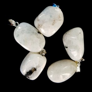Moonstone Pendant with silver chain