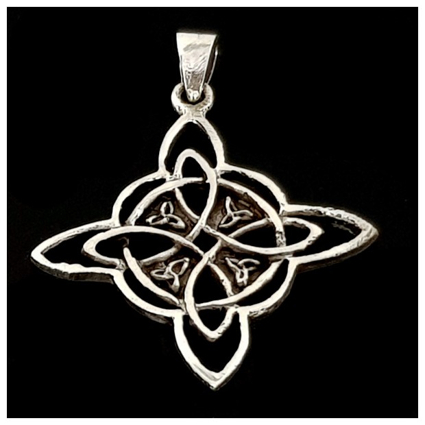 Witch's knot with Triquetra