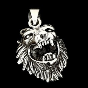 Wolf Head. Sterling silver pendant