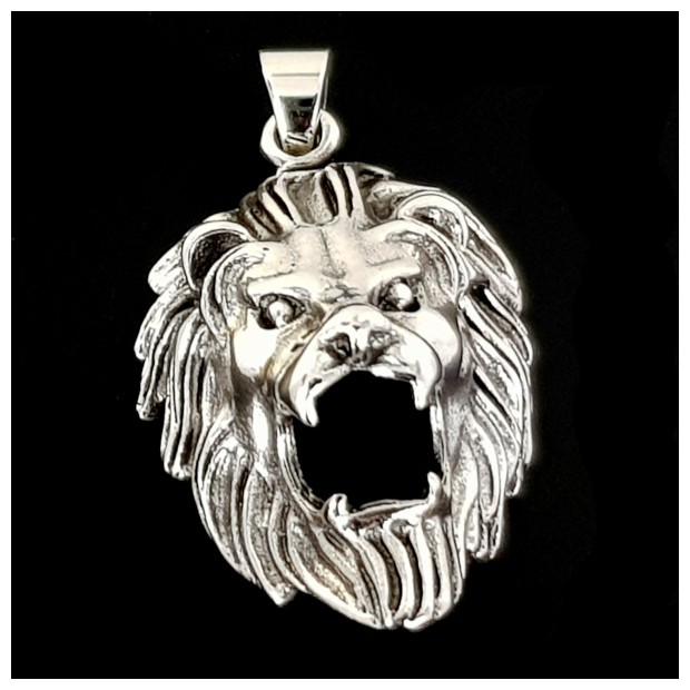 Lion. Silver pendant